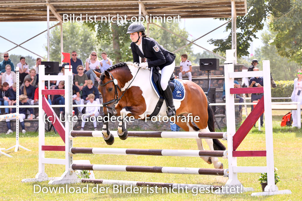 Goldene Schärpe Ponys in Hohenberg Krusemark 2024 | 14072024 Springen 2Abt_209 