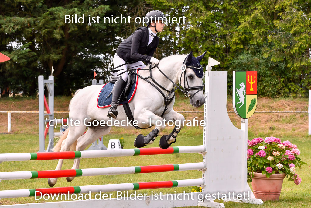 Goldene Schärpe Ponys in Hohenberg Krusemark 2024 | 14072024 Springen 2Abt_356 