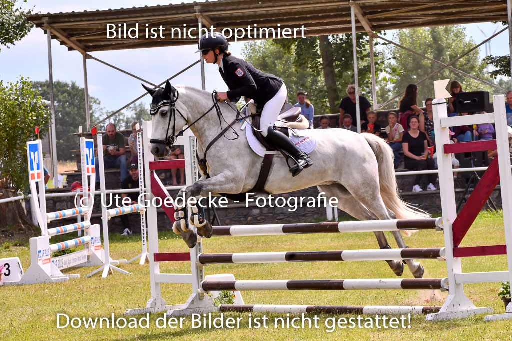 Goldene Schärpe Ponys in Hohenberg Krusemark 2024 | 14072024 Springen 2Abt_397 