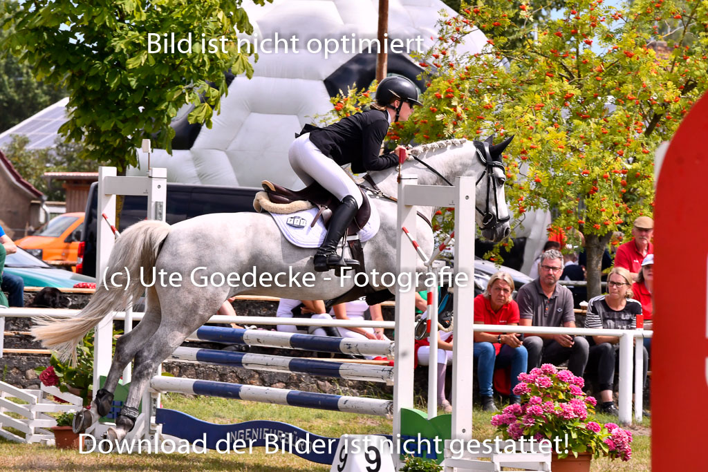 Goldene Schärpe Ponys in Hohenberg Krusemark 2024 | 14072024 Springen 2Abt_406 