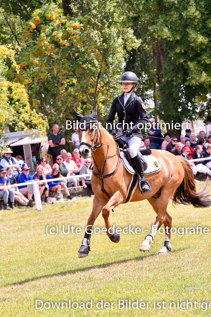 Goldene Schärpe Ponys in Hohenberg Krusemark 2024 | 14072024 Springen 2Abt_413 