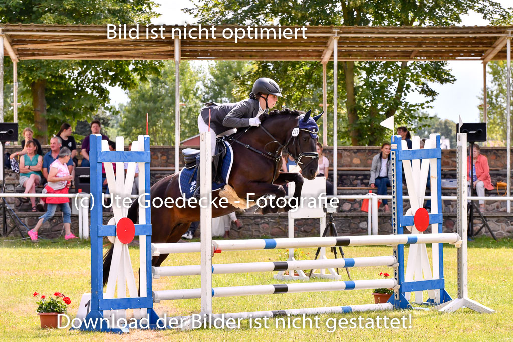 Goldene Schärpe Ponys in Hohenberg Krusemark 2024 | 14072024 Springen 2Abt_434 