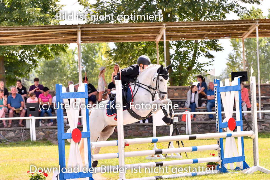 Goldene Schärpe Ponys in Hohenberg Krusemark 2024 | 14072024 Springen 2Abt_446 