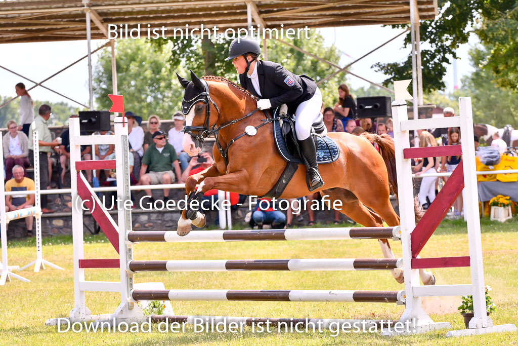 Goldene Schärpe Ponys in Hohenberg Krusemark 2024 | 14072024 Springen 2Abt_463 