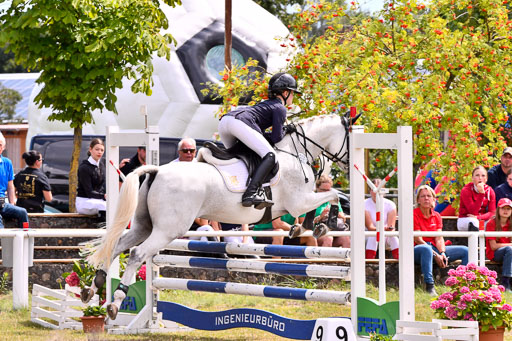 Goldene Schärpe Ponys in Hohenberg Krusemark 2024 | 14072024 Springen 2Abt_107 