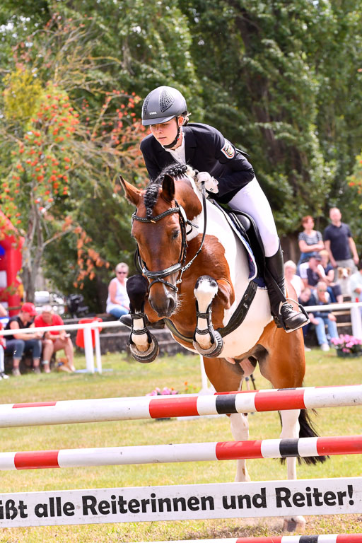 Goldene Schärpe Ponys in Hohenberg Krusemark 2024 | 14072024 Springen 2Abt_214 