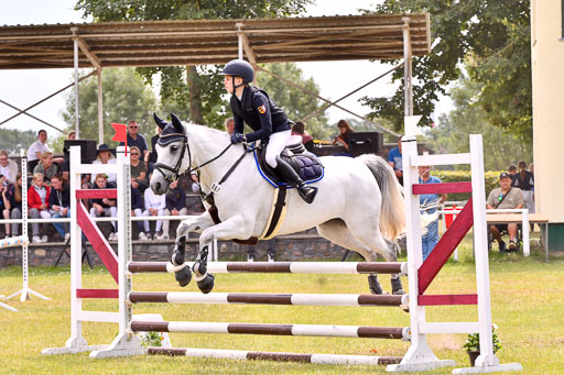 Goldene Schärpe Ponys in Hohenberg Krusemark 2024 | 14072024 Springen 2Abt_301 