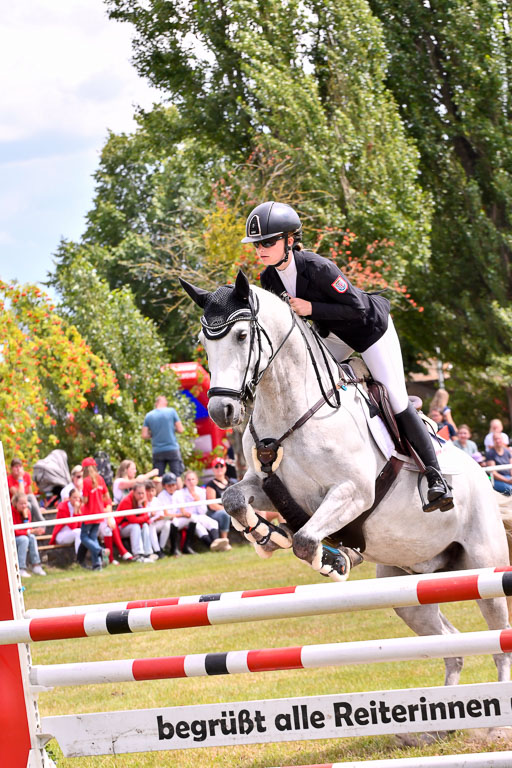 Goldene Schärpe Ponys in Hohenberg Krusemark 2024 | 14072024 Springen 2Abt_403 