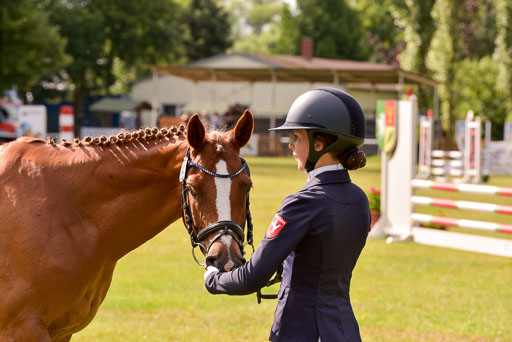 Goldene Schärpe Ponys in Hohenberg Krusemark 2024 | 14072024 Vormustern_395 