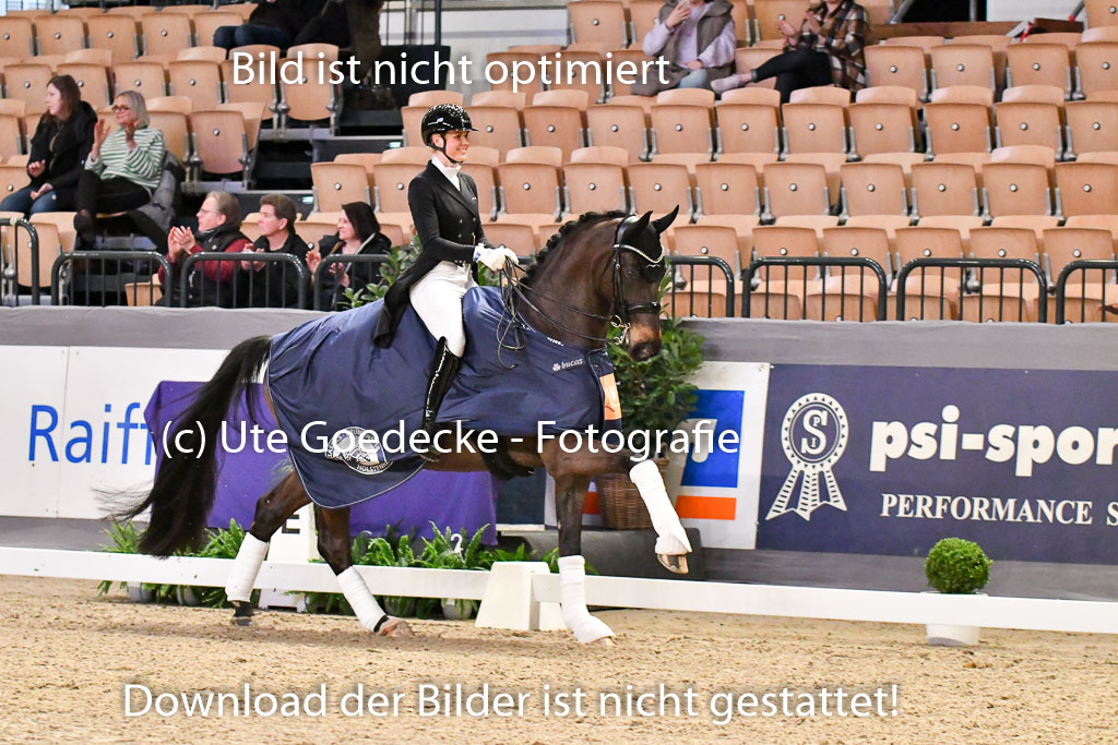 VR Classics Neumünster 2024 | Siegerehrung Prix St Georges_16 