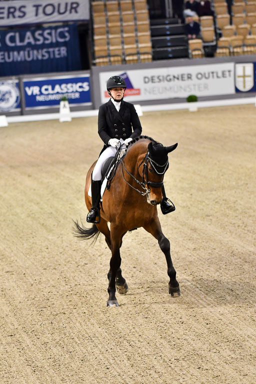 VR Classics Neumünster 2024 | Janne marlene Bussmann - Helenhof kaisertanz_18 