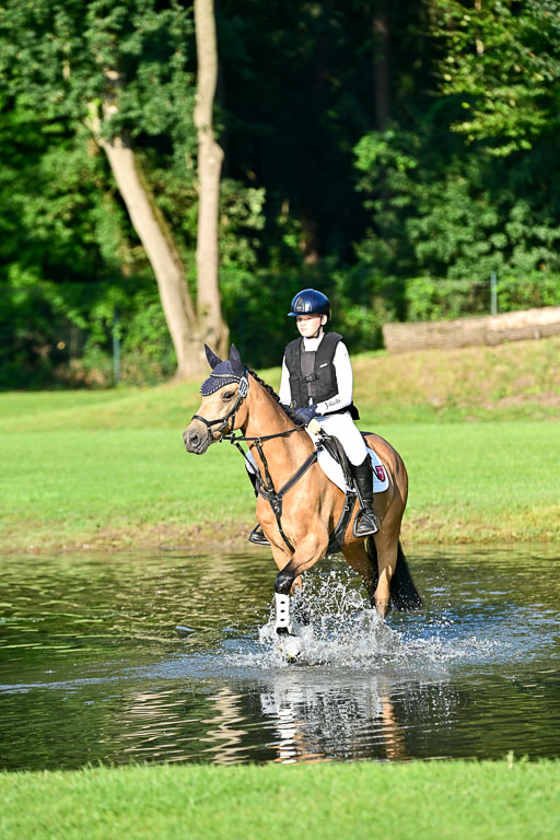 Bundesnachwuchschampionat Vielseitigkeit 2025 | Pony Gelände 100825 _105 