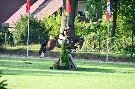 Bundesnachwuchschampionat Vielseitigkeit 2025 | Pony Gelände 100825 _163 