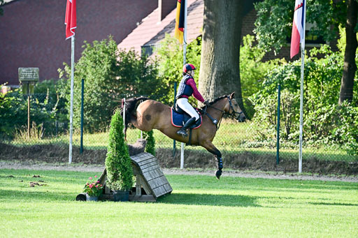Bundesnachwuchschampionat Vielseitigkeit 2025 | Pony Gelände 100825 _196 
