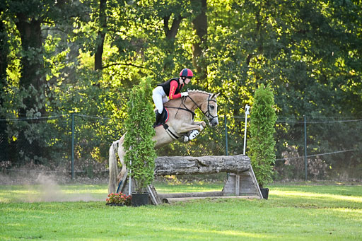 Bundesnachwuchschampionat Vielseitigkeit 2025 | Pony Gelände 100825 _266 