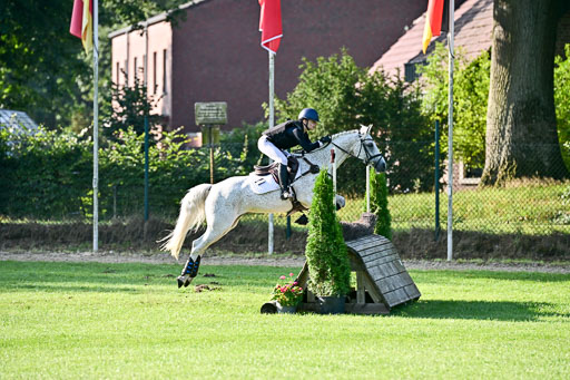 Bundesnachwuchschampionat Vielseitigkeit 2025 | Pony Gelände 100825 _272 