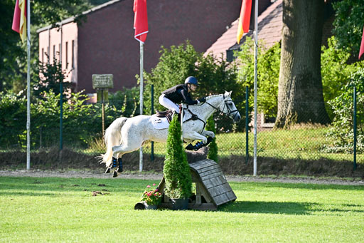 Bundesnachwuchschampionat Vielseitigkeit 2025 | Pony Gelände 100825 _273 