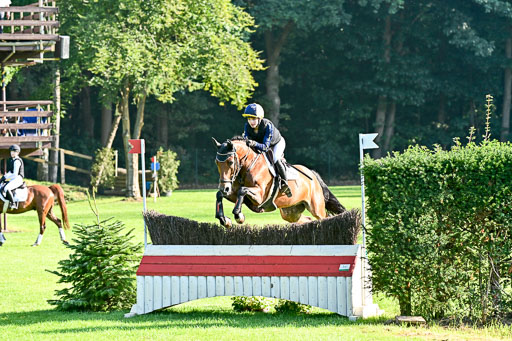 Bundesnachwuchschampionat Vielseitigkeit 2025 | Pony Gelände 100825 _325 