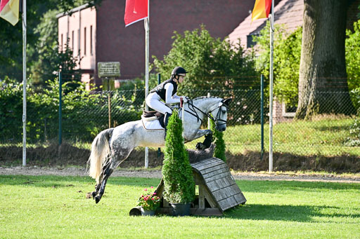 Bundesnachwuchschampionat Vielseitigkeit 2025 | Pony Gelände 100825 _346 