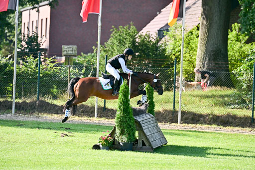 Bundesnachwuchschampionat Vielseitigkeit 2025 | Pony Gelände 100825 _391 