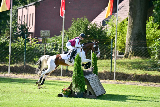 Bundesnachwuchschampionat Vielseitigkeit 2025 | Pony Gelände 100825 _438 