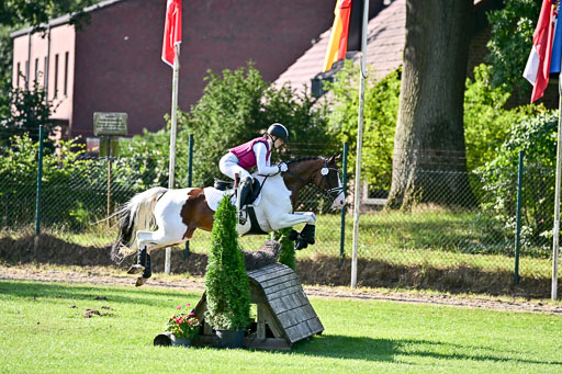 Bundesnachwuchschampionat Vielseitigkeit 2025 | Pony Gelände 100825 _439 