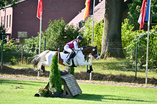 Bundesnachwuchschampionat Vielseitigkeit 2025 | Pony Gelände 100825 _440 