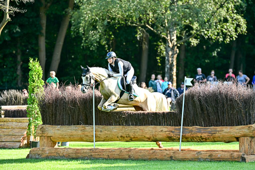 Bundesnachwuchschampionat Vielseitigkeit 2025 | Pony Gelände 100825 _563 