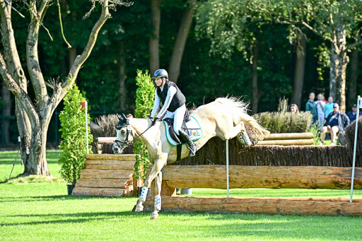 Bundesnachwuchschampionat Vielseitigkeit 2025 | Pony Gelände 100825 _565 
