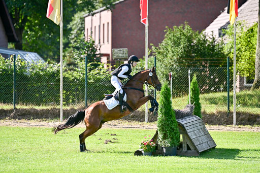 Bundesnachwuchschampionat Vielseitigkeit 2025 | Pony Gelände 100825 _570 