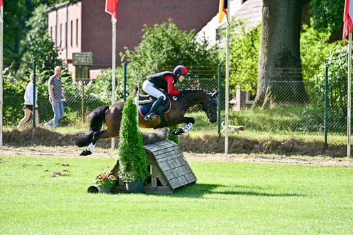 Bundesnachwuchschampionat Vielseitigkeit 2025 | Pony Gelände 100825 _707 