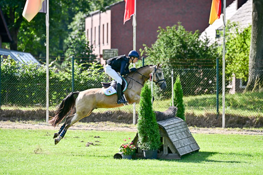 Bundesnachwuchschampionat Vielseitigkeit 2025 | Pony Gelände 100825 _725 