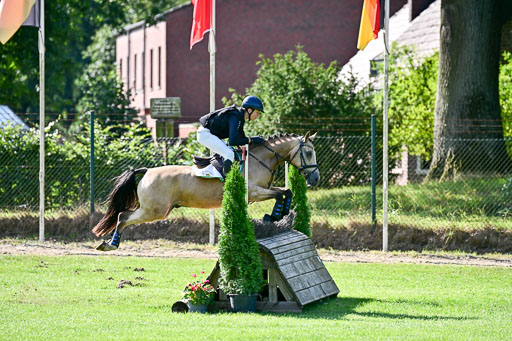 Bundesnachwuchschampionat Vielseitigkeit 2025 | Pony Gelände 100825 _726 