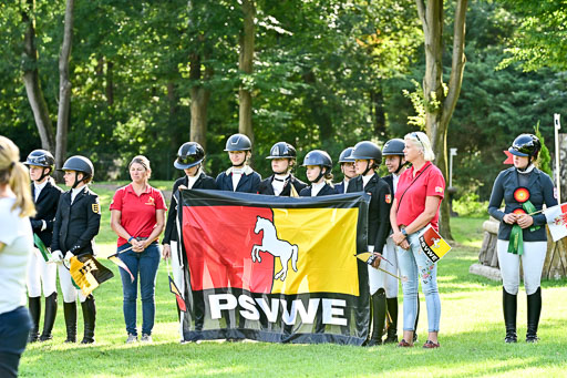 Bundesnachwuchschampionat Vielseitigkeit 2025 | 10082025 Siegerehrung Pferde _001 