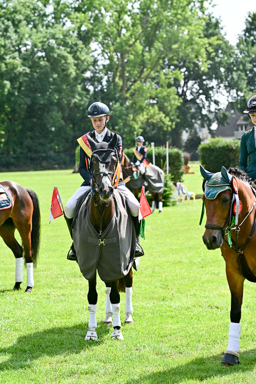 Bundesnachwuchschampionat Vielseitigkeit 2025 | 100825 Siegerehrung Pony _015 