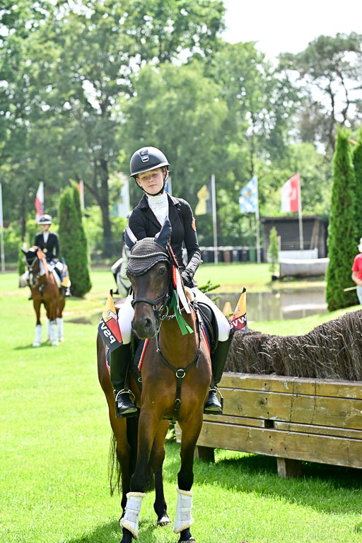 Bundesnachwuchschampionat Vielseitigkeit 2025 | 100825 Siegerehrung Pony _019 