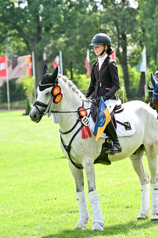 Bundesnachwuchschampionat Vielseitigkeit 2025 | 100825 Siegerehrung Pony _028 