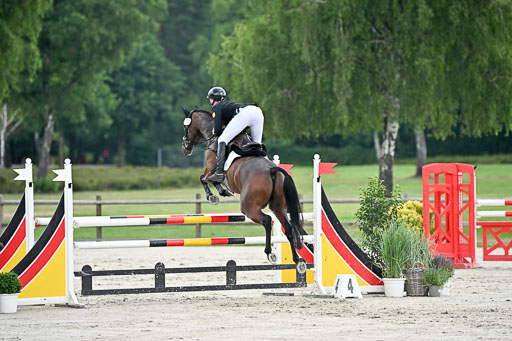  | 29062025 Springen CCI2 L _110 