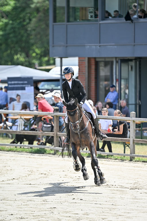  | 29062025 Springen CCI3 L _051 