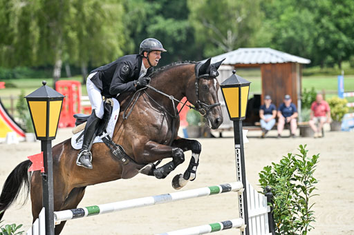  | 29062025 Springen CCI3 L _155 