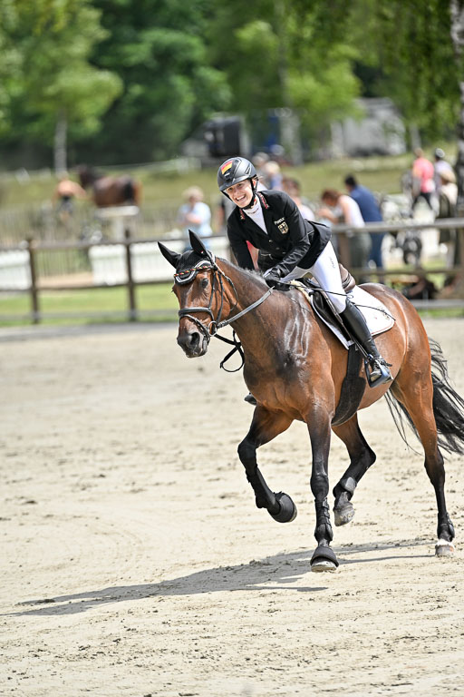  | 29062025 Springen CCI3 L _183 