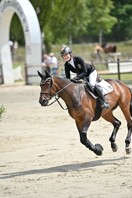  | 29062025 Springen CCI3 L _184 