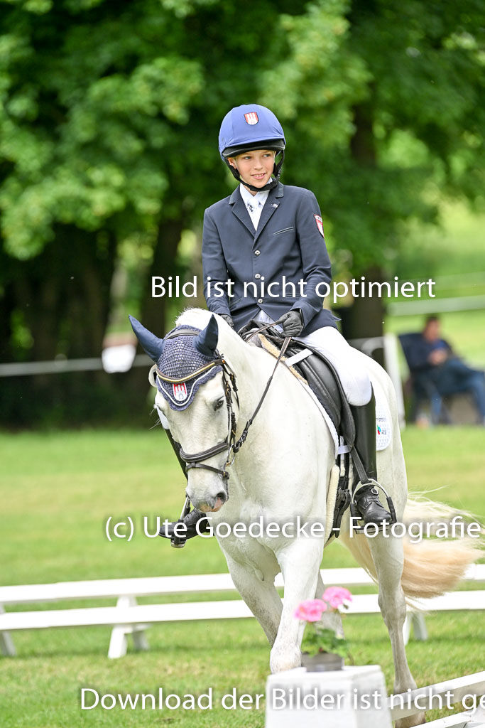  | 30052025 Dressur  (1330) 