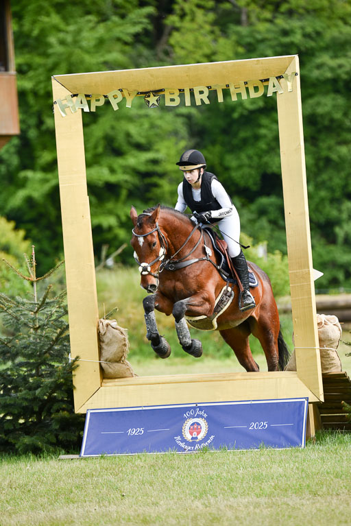  | 17052025 gelände E 2 Abt_242 