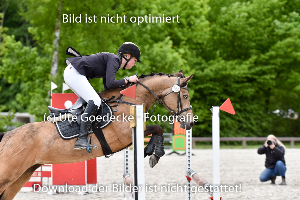  | 17052025 E Springen _006 