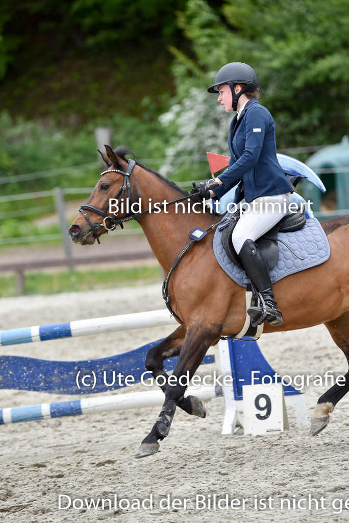  | 17052025 E Springen _221 