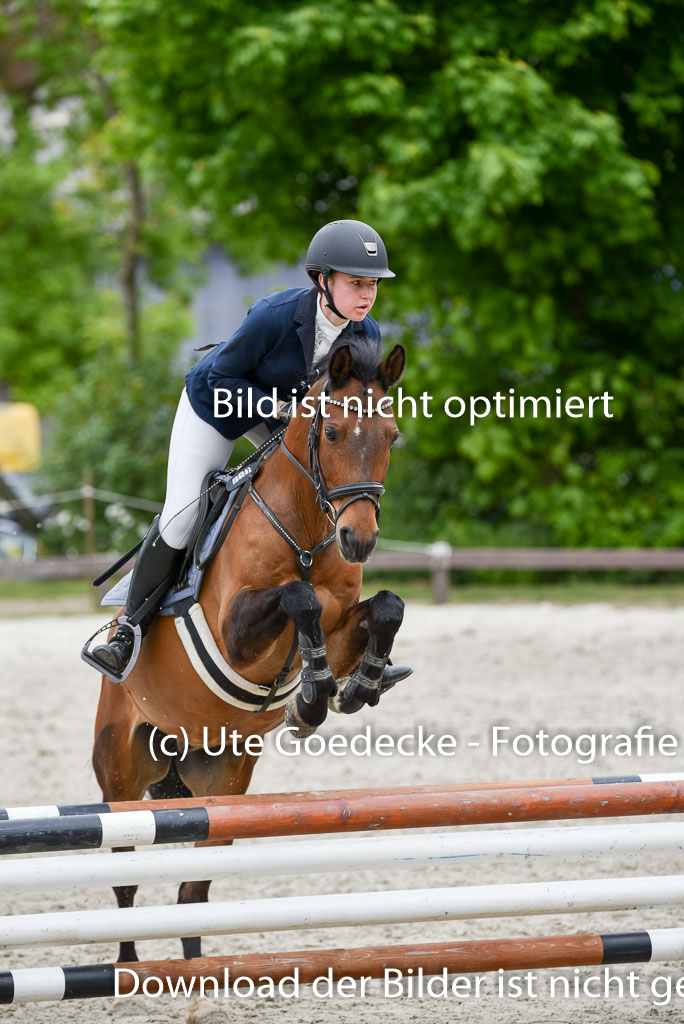  | 17052025 E Springen _222 