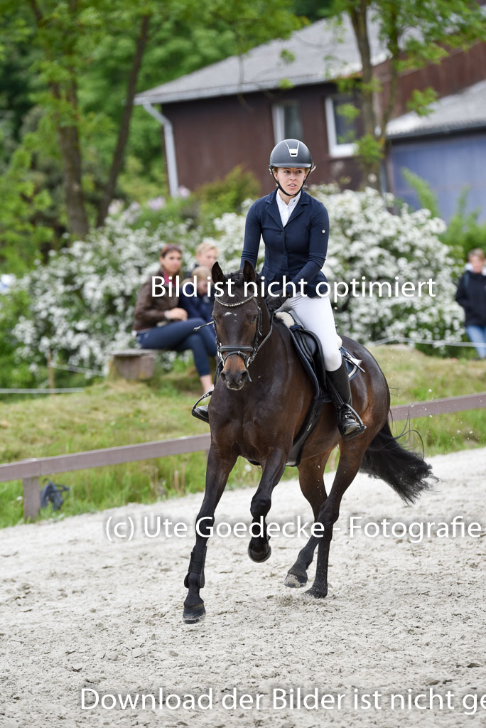  | 17052025 E Springen _298 