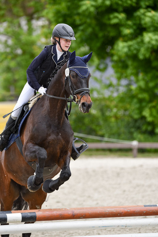  | 17052025 E Springen _230 