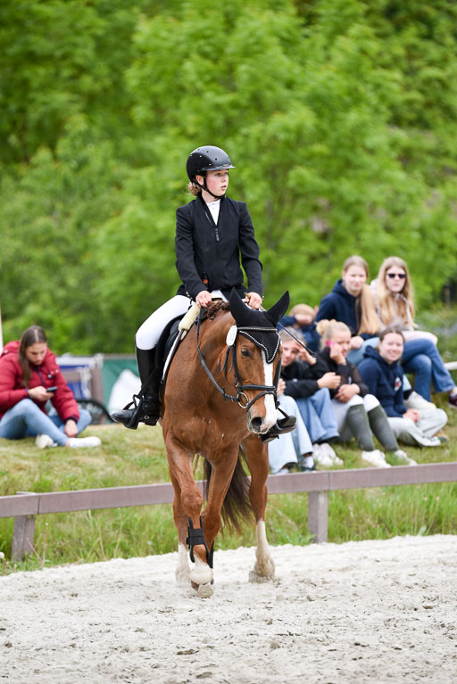  | 17052025 E Springen _237 